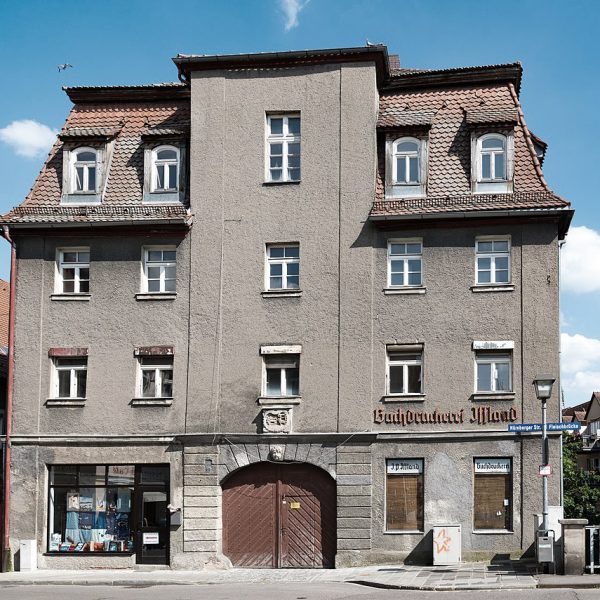 Schwabach,_Nürnberger_Straße_2-20160815-005